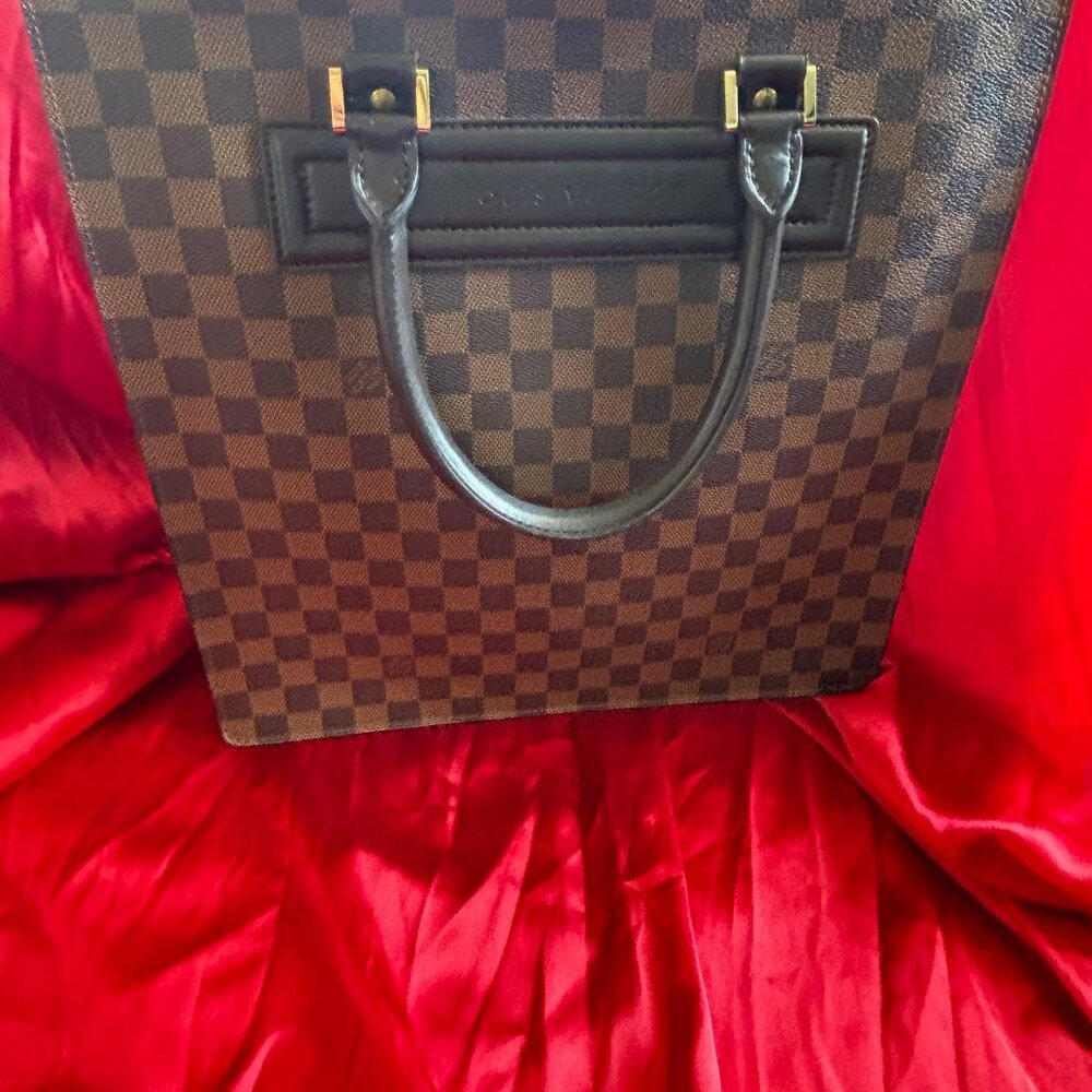Louis Vuitton Damier Ebene Saleya hand bag